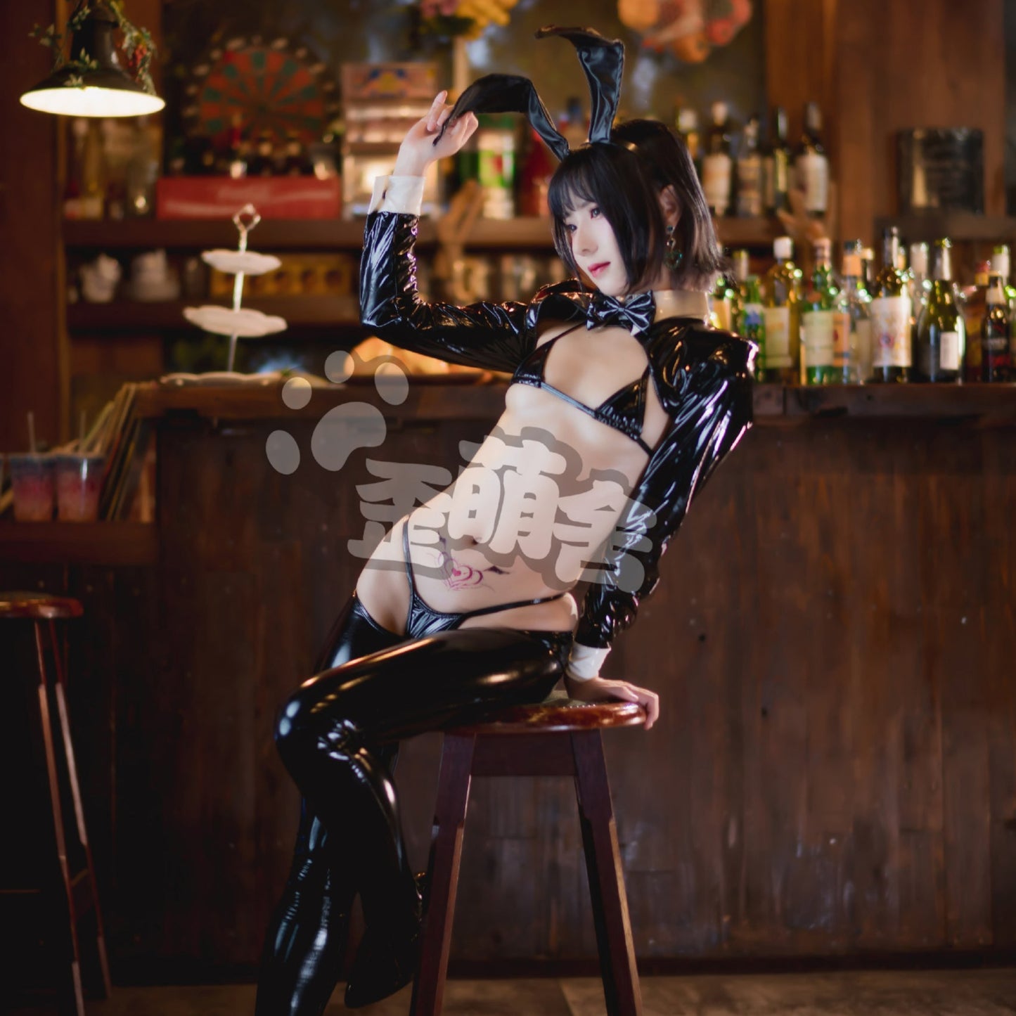 光沢感あふれるエナメルセクシー逆バニーコスプレ8点セット 女性版【歪萌舍】