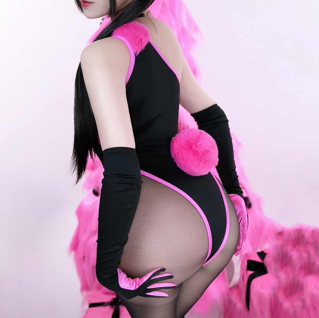 ブラックピンクベルベットニットハイレグレオタードバニーガールコスプレ【得体社】