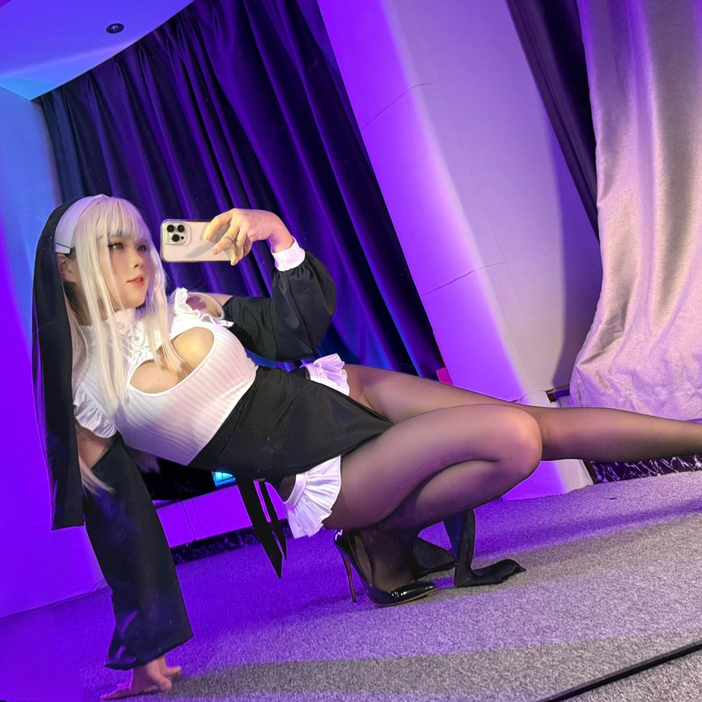 お尻ハート透け深めスリットセクシーシスターコスプレ 修道女風ワンピースコスプレ【火華家】