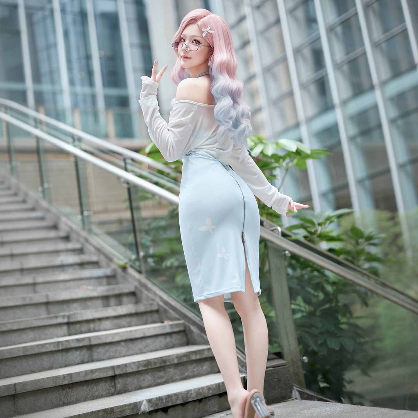 色気漂うお姉さん風エロいジッパー開けワンピースコスプレ 水色 マリアコスプレ【FEE ET MOI】