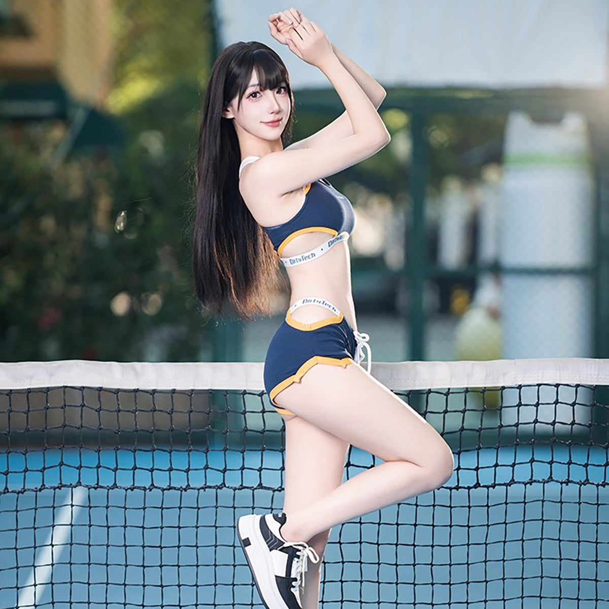 スポーティーかつセクシーなスポーツコスチューム2点セット【得体社】