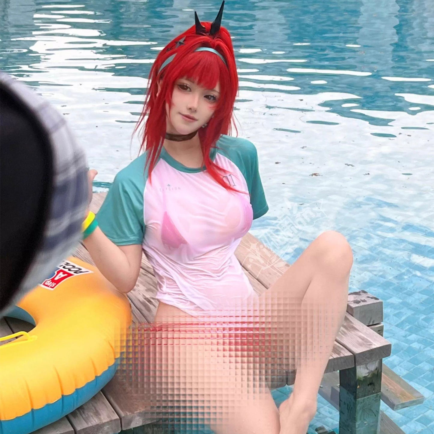 NIKKE ラピレッドフレーバー風水着ビキニとショートTコスプレセット【歪萌舍】