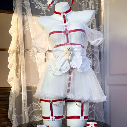 透け感がある可愛いくまハーネスメイドコスプレセット レッド【エビスタジオ】