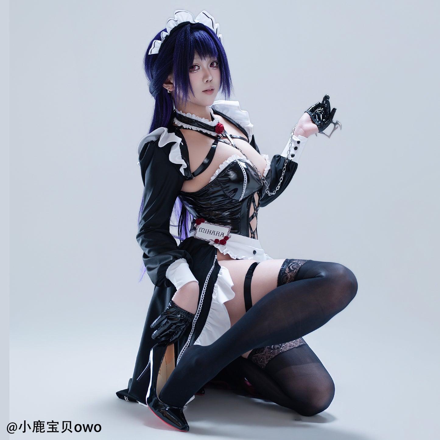 NIKKE ボンデージ風ミハラメイドカフェコスプレ エナメルロングメイドコスプレ【歪萌舍】