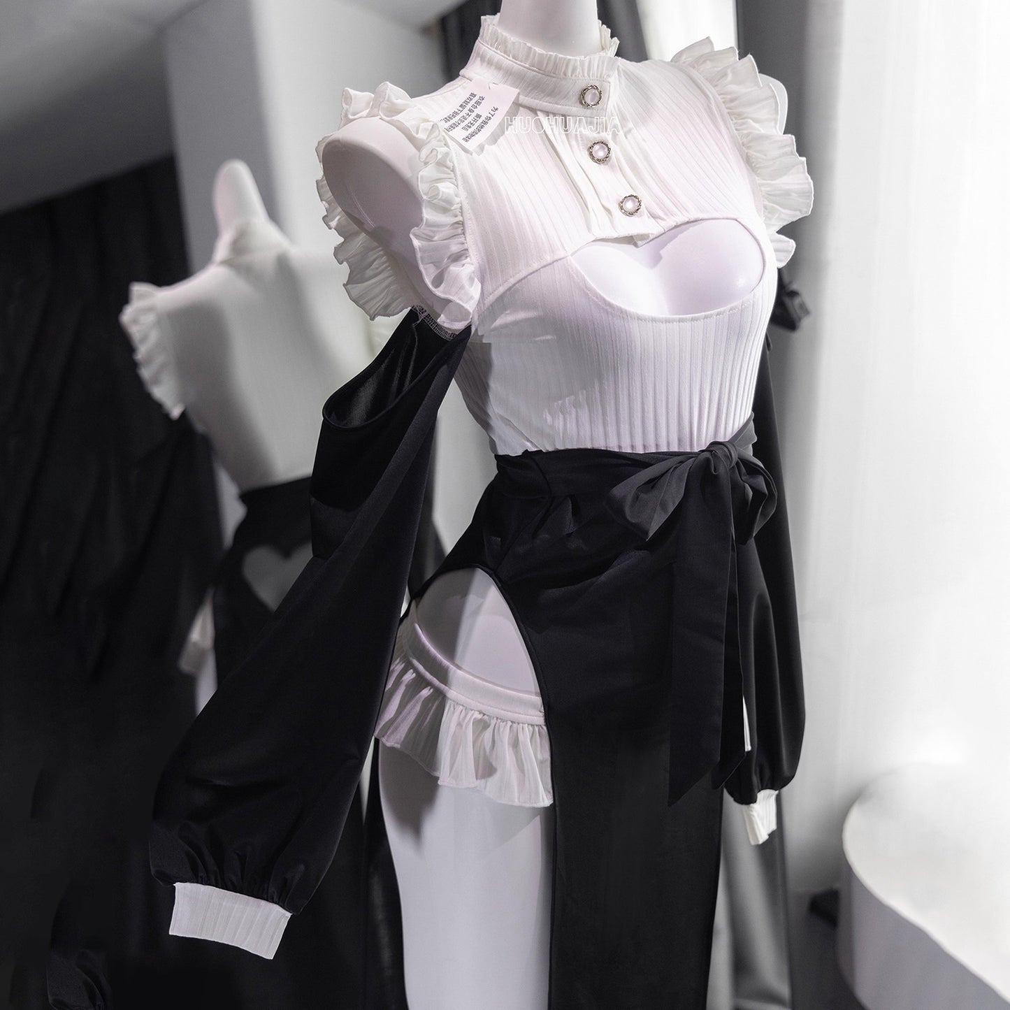お尻ハート透け深めスリットセクシーシスターコスプレ 修道女風ワンピースコスプレ【火華家】