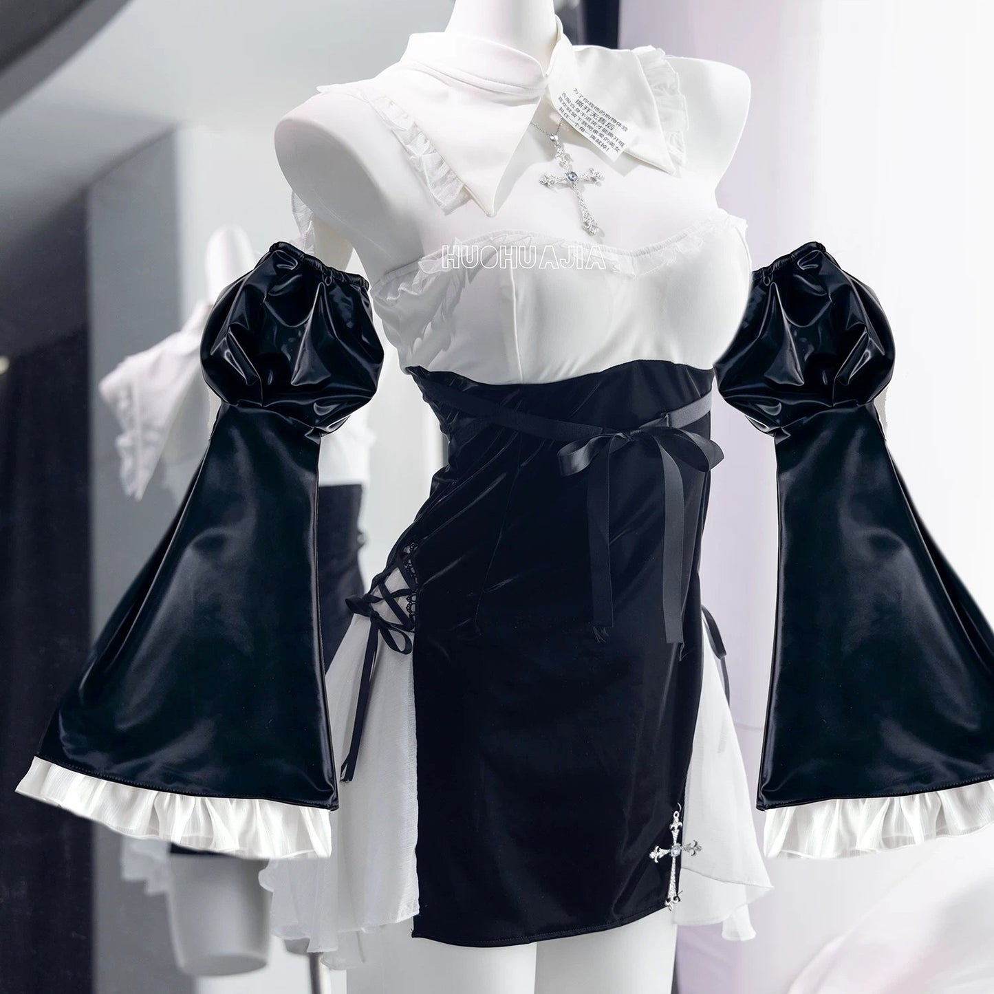 SiNiSistar2 リリア 艶やかな編み上げシスターコスプレ【火華家】