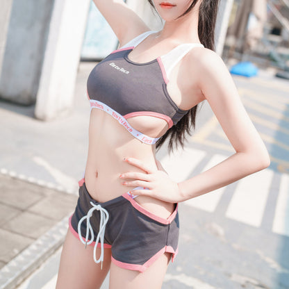 露出控えめのセクシートーレニングスーツ 運動スーツ【得体社】