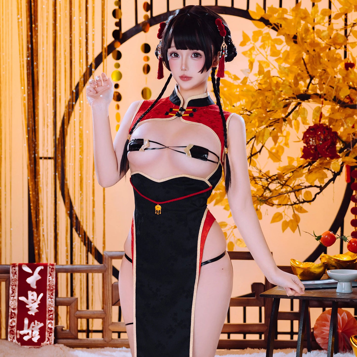 フロントオープンのマイクロビキニ風チャイナコスプレ