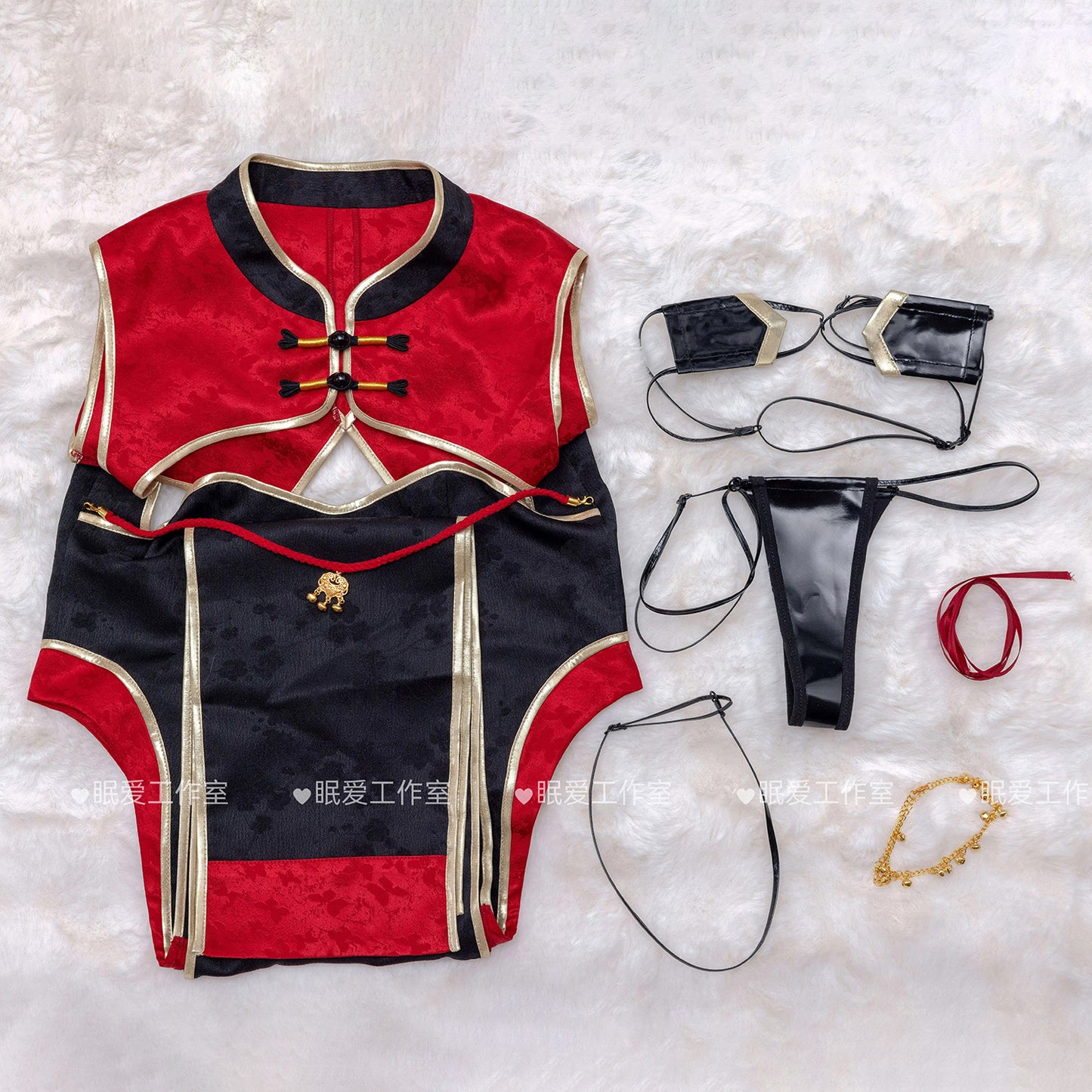 フロントオープンのマイクロビキニ風チャイナコスプレ