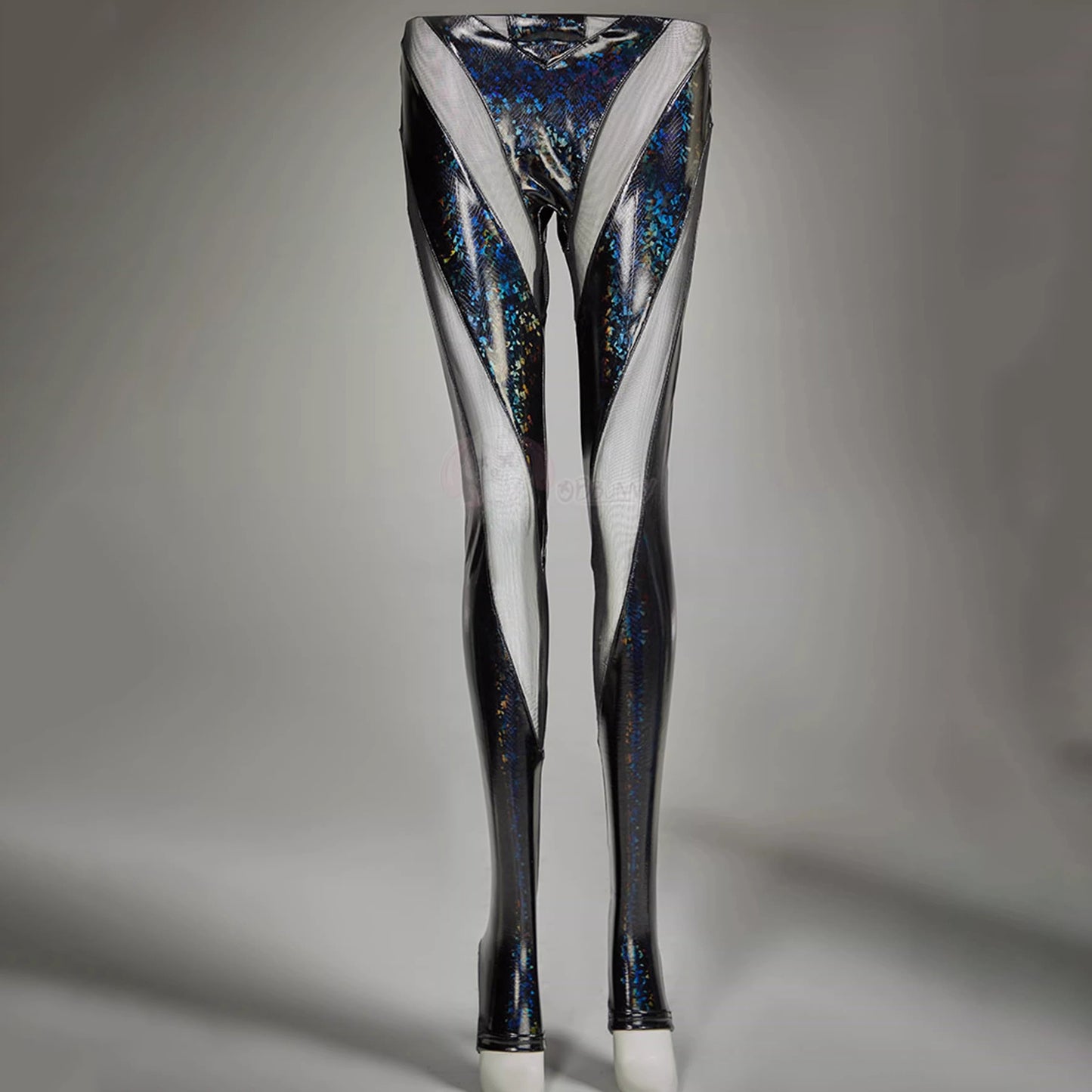 幻想的な輝きを放つ透け感メッシュを融合したサイバー風スキンスーツ【Bbunny】