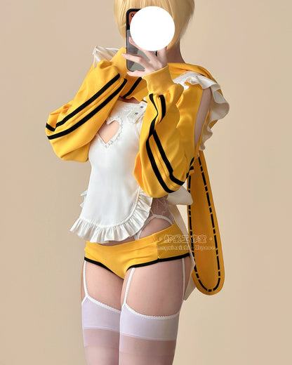 イエローブルマ風うさ耳パーカー×極小マイクロビキニ ハートくり抜きエプロン付き 【エビスタジオ】