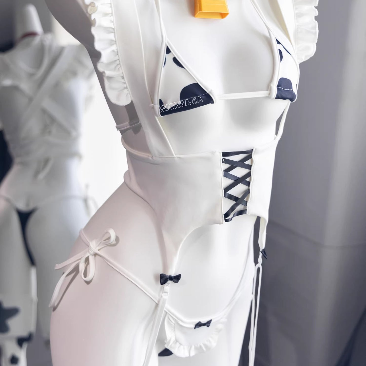 アズールレーン カウペンス 牛柄ビキニメイド衣装9点セット【火華家】