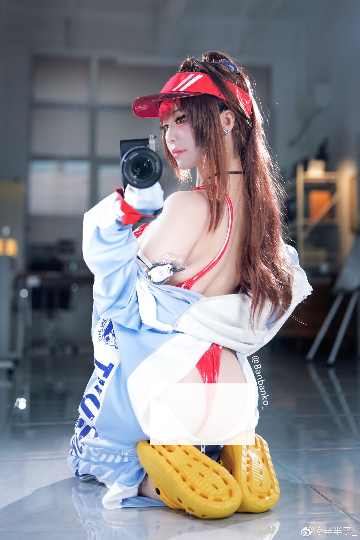 NIKKE マルチャーナマリンスタディ ダボダボつなぎ×下乳全開の極小水着【火華家】