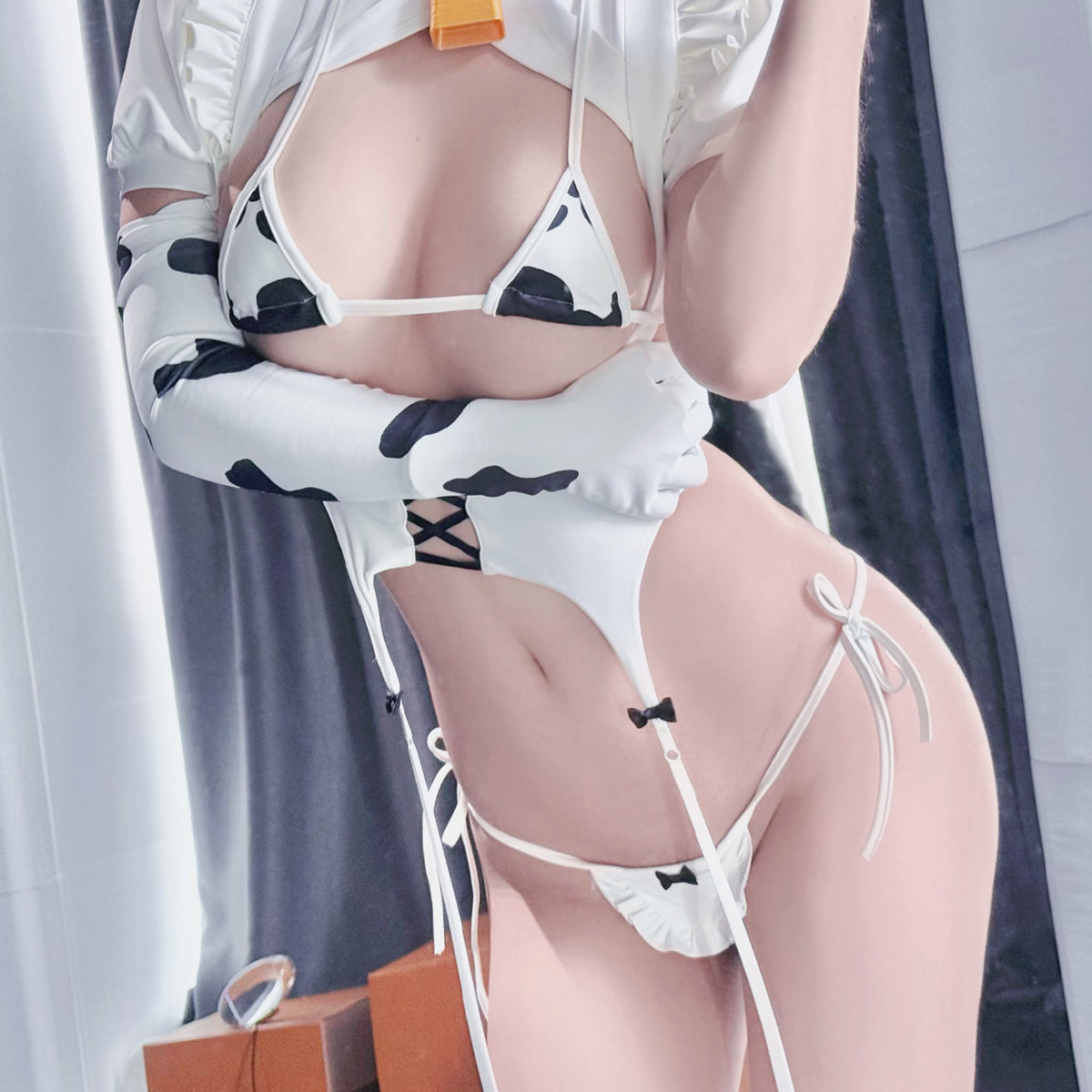 アズレン風 カウペンス コスプレ 牛柄ビキニ セクシー メイド服 豪華セット 撮影会 アニマル