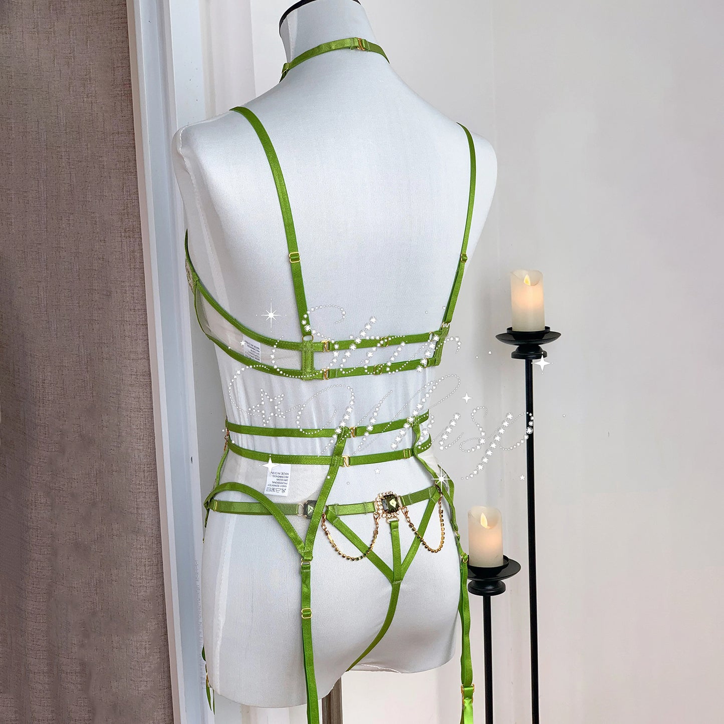 豪華ビジュー半透明フラワー刺繍ボディチェーンランジェリー ガーター付