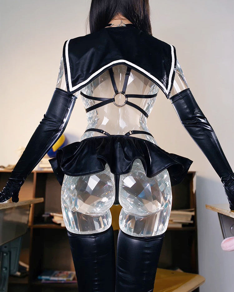 過激ハーネス＆超ミニフリルの背徳ダーク逆JKセーラーコスプレ【得体社】