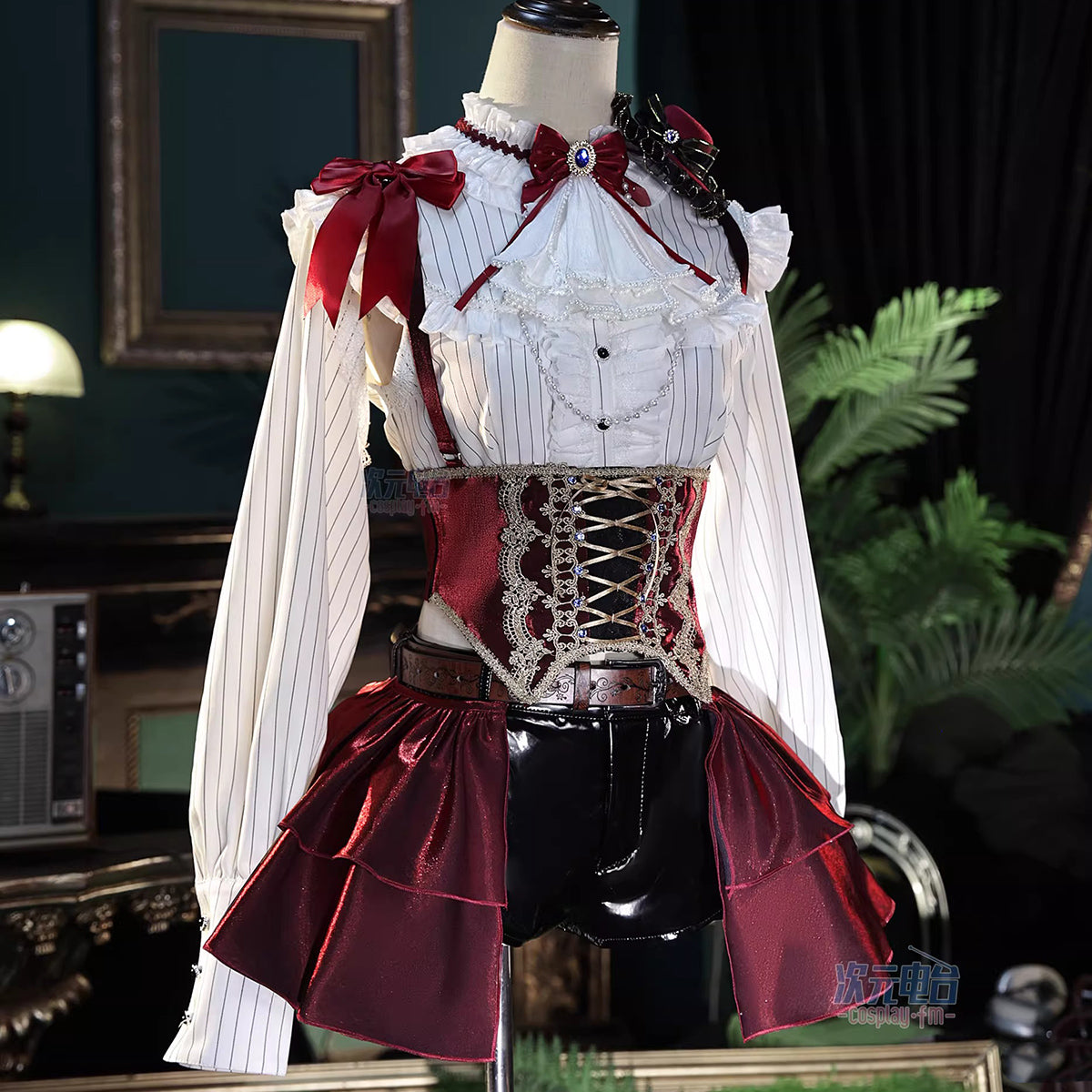 【予約販売】池咲ミサ『娼年バトリ』エリザベート風 背徳のショタ豪華フルセット【COSPLAY-FM】