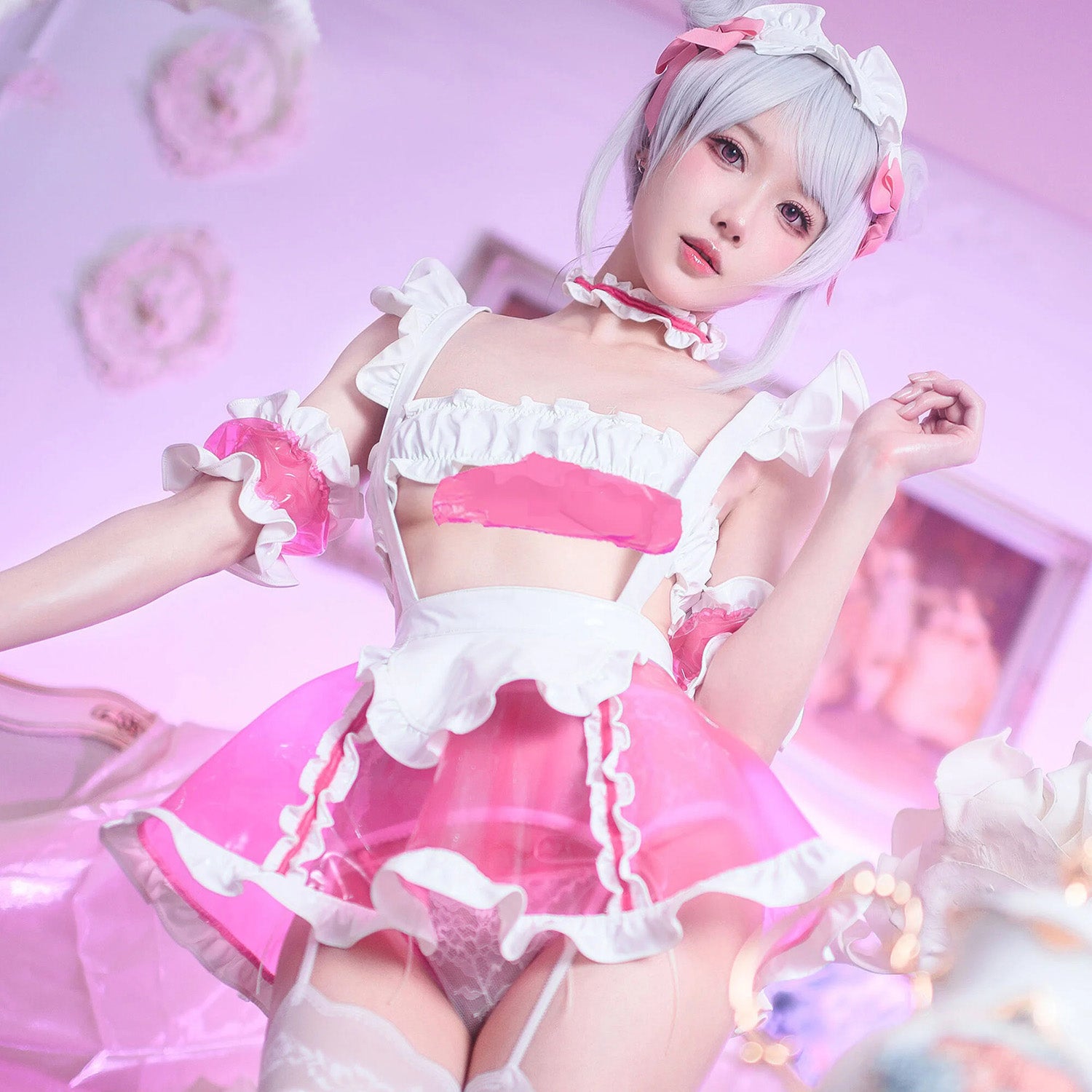 透明 ピンク メイド服 正面 クリア素材 コスプレ