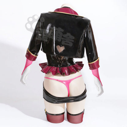 左藤空気 ケガレボシ コスプレ エナメル レオタード 背面 ピンク 白崎心春